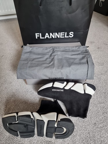 Size display balenciaga - size,