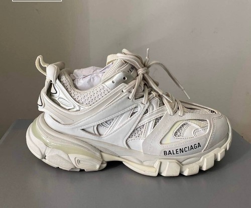 Balenciaga track size off - track,
