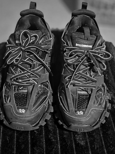 Balenciaga tracks size - balenciaga,
