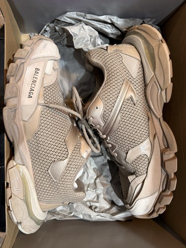 Balenciaga track beige - balenciaga,